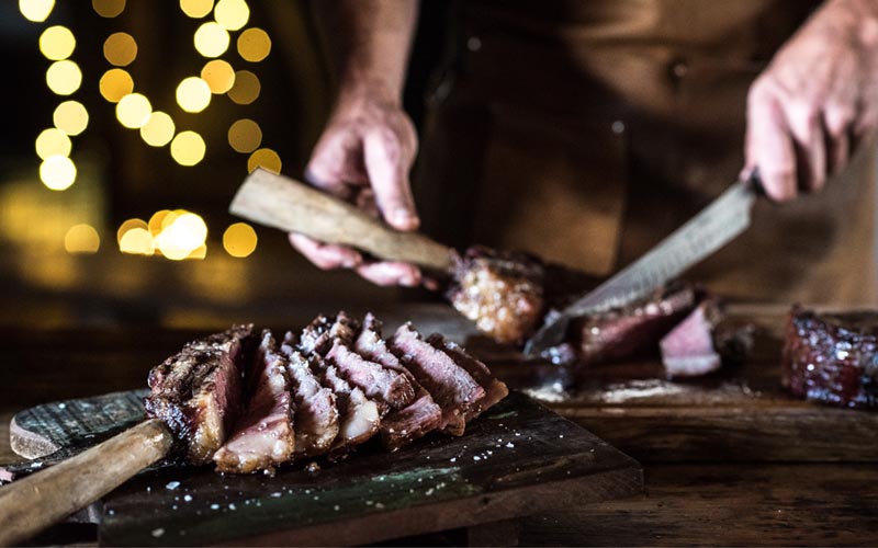 Big Green Egg Tomahawk steak