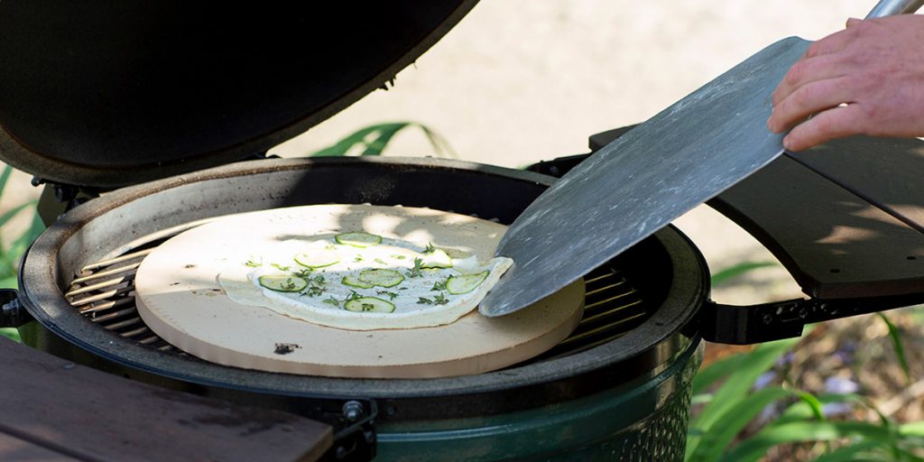 Big Green Egg Aluminum Pizza Peel